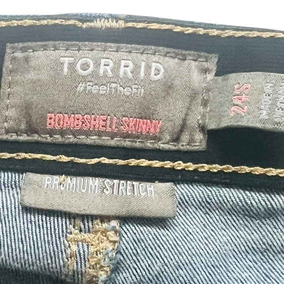Torrid Bombshell Skinny Premium Stretch Dark Blue Denim Jeans - Picture 5 of 5